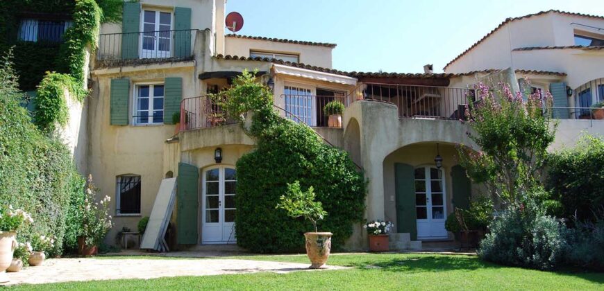 Hoima Fuel Station, Hoima Town